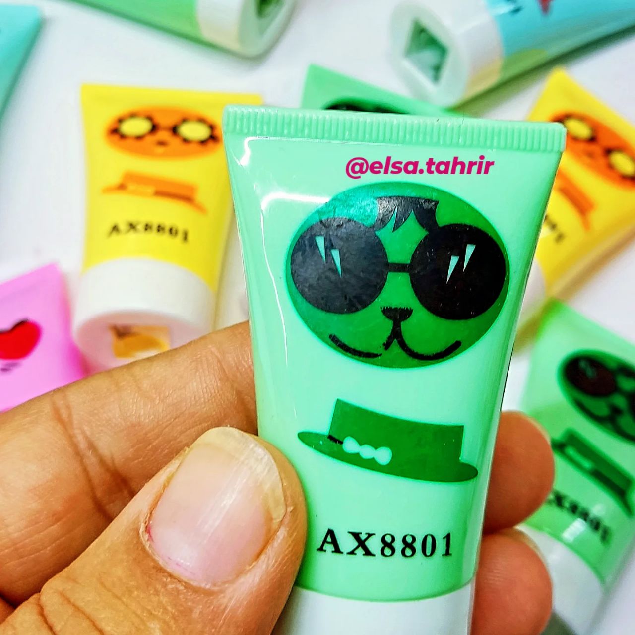 تراش فانتزی کرمی تیوپی