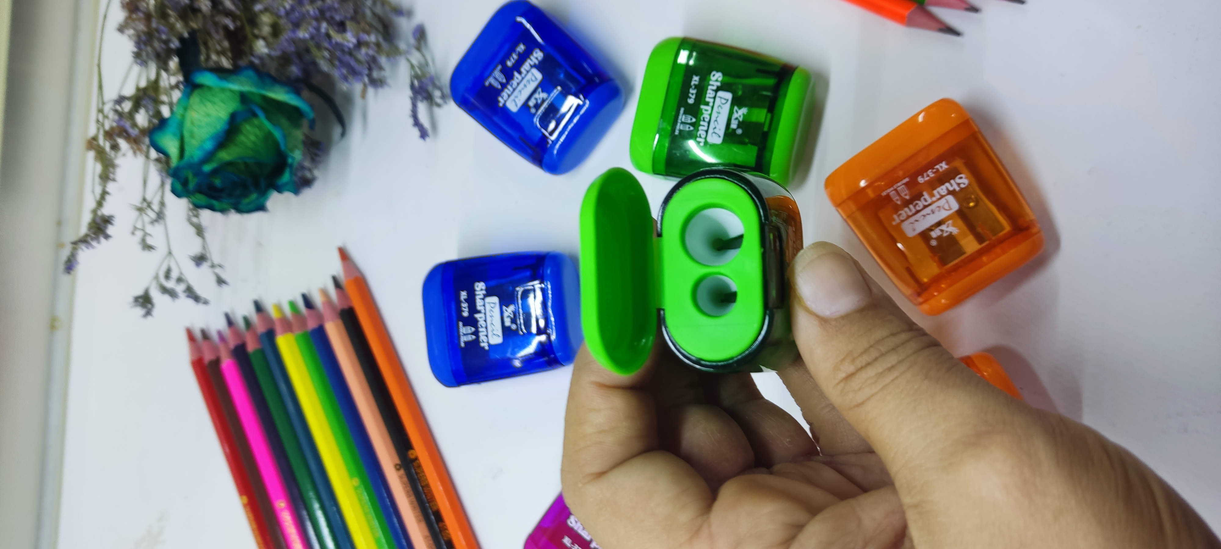 تراش دوقلو مخزن دار SHARPRNER